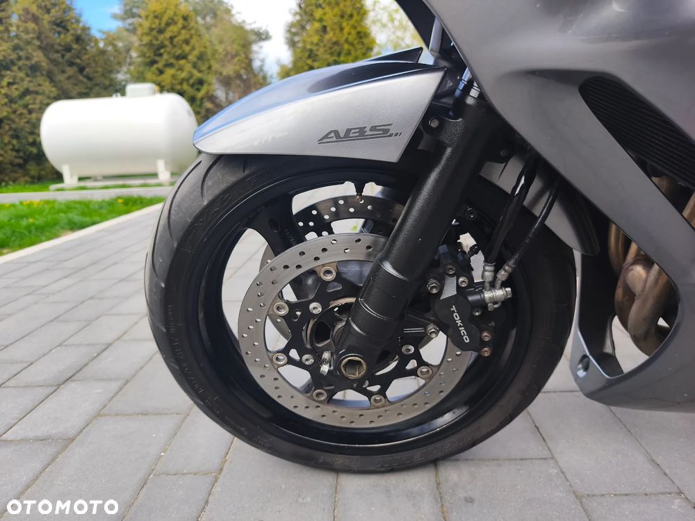 Suzuki Bandit - 19