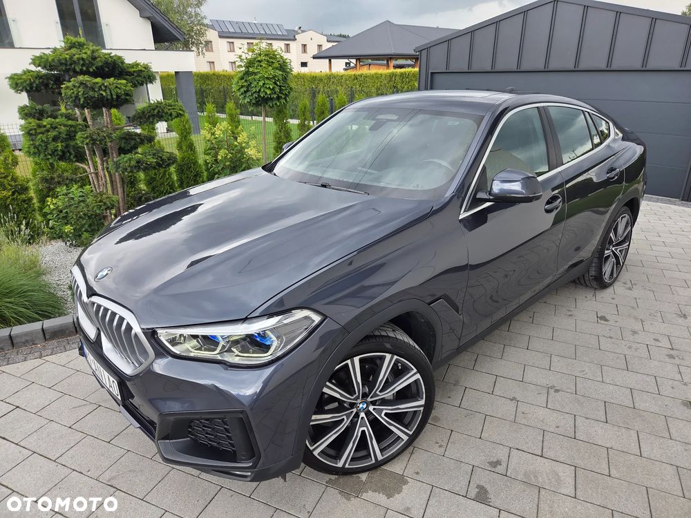 BMW X6 - 10