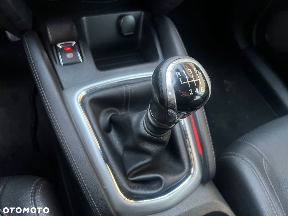 Nissan Qashqai 1.2 DIG-T 360 - 22