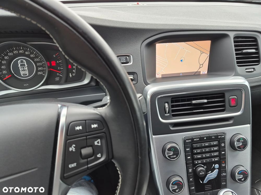 Volvo S60 D4 Geartronic Linje Svart - 31