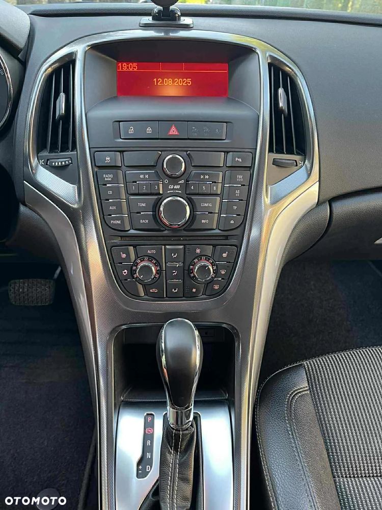 Opel Astra IV 1.6 T Cosmo - 15