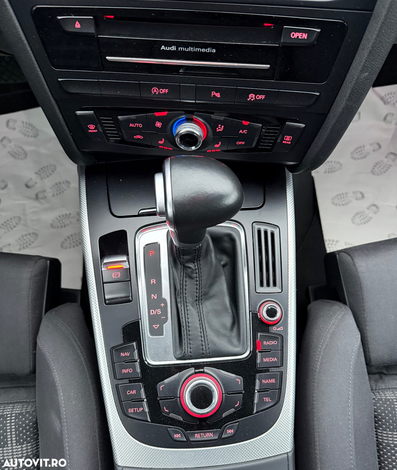 Audi A4 Avant 2.0 TDI quattro S tronic Sport - 31