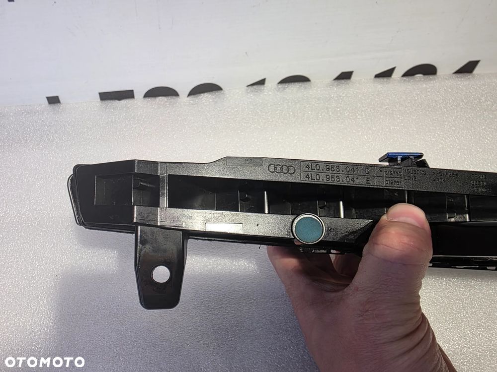 AUDI Q7 4L0 LIFT 09-14 LEWY / PRAWY LED DRL ŚWIATŁA DO JAZDY DZIENNIEJ NR 4L0953041D / 4L0953041E , 4L0953042D / 4L0953042E KB64 - 7