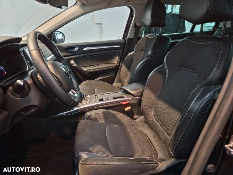 Renault Megane TCe 140 GPF Techno - 19