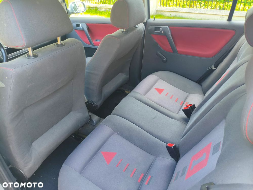 Volkswagen Polo - 14