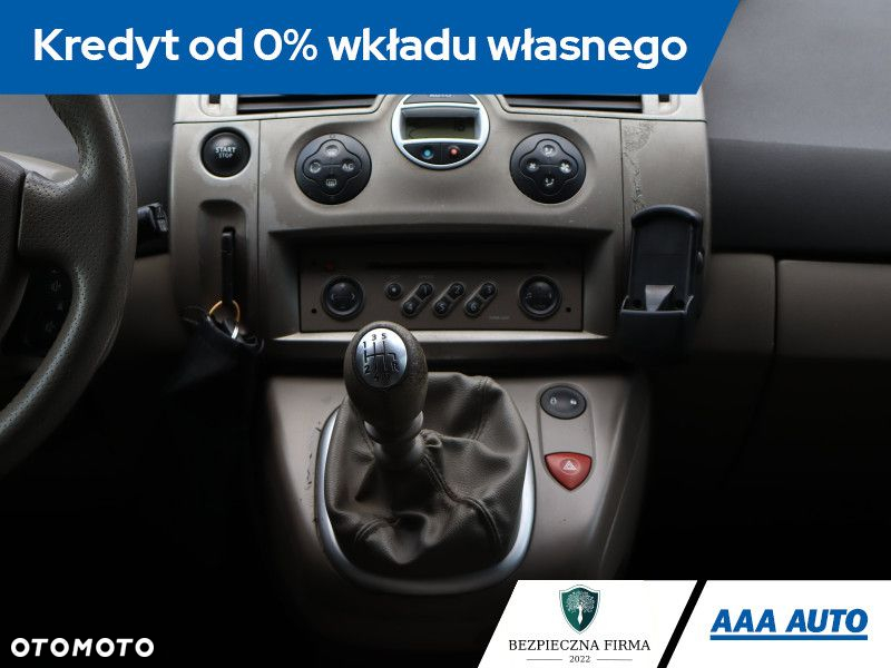 Renault Scenic - 13