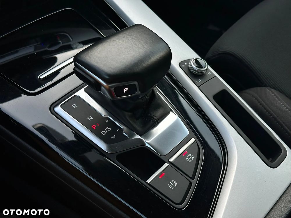 Audi A4 Limousine - 20