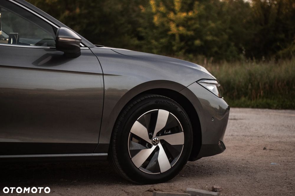 Volkswagen Passat - 15