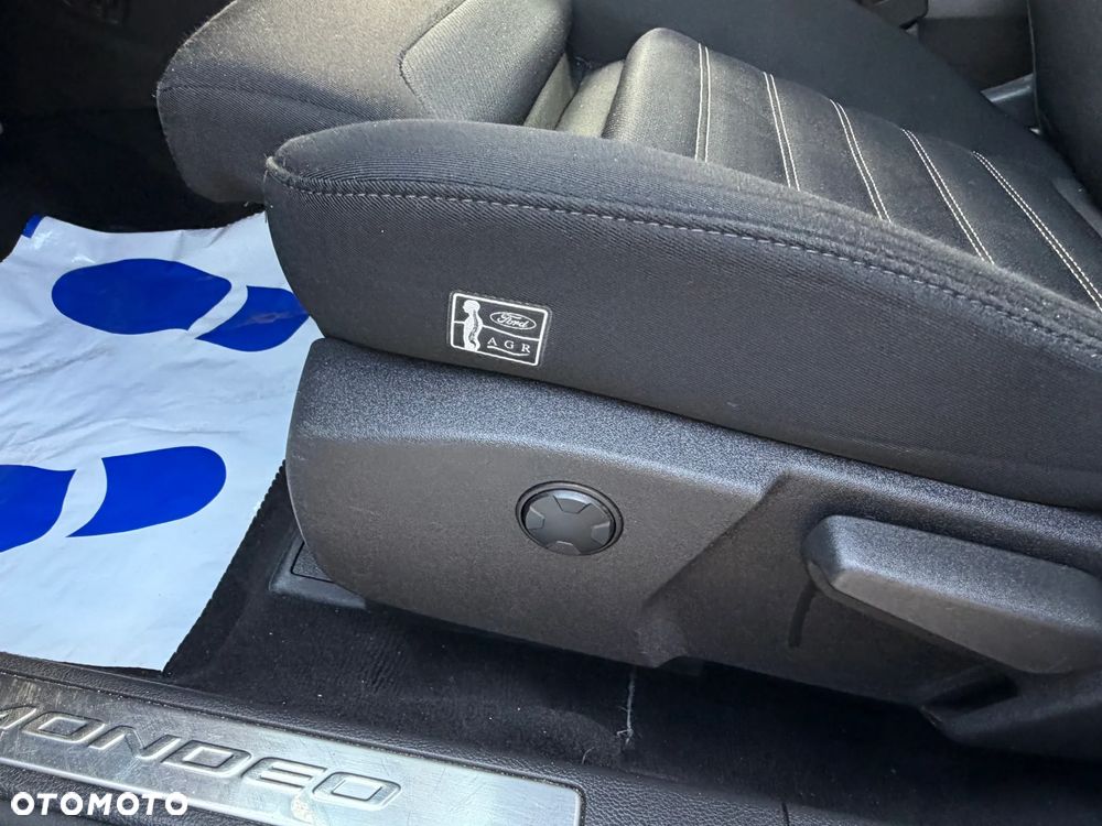 Ford Mondeo SW 2.0 EcoBlue Titanium - 11
