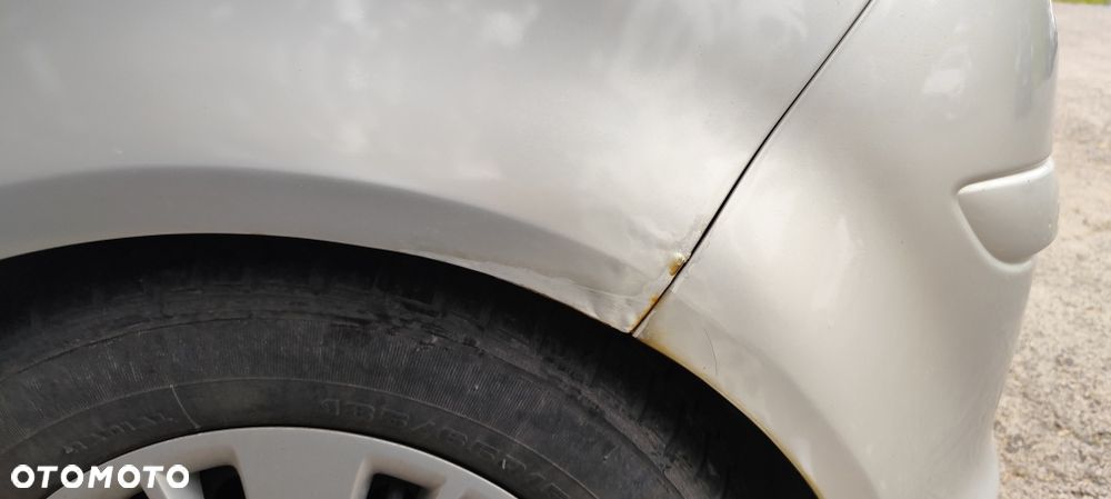 Opel Corsa - 8