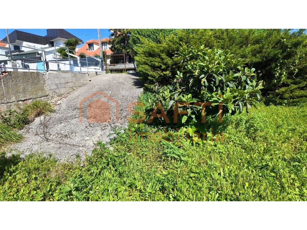 Terreno Urbano nas Quintinhas, Charneca da Caparica - Excelente Opo... - Grande imagem: 4/15