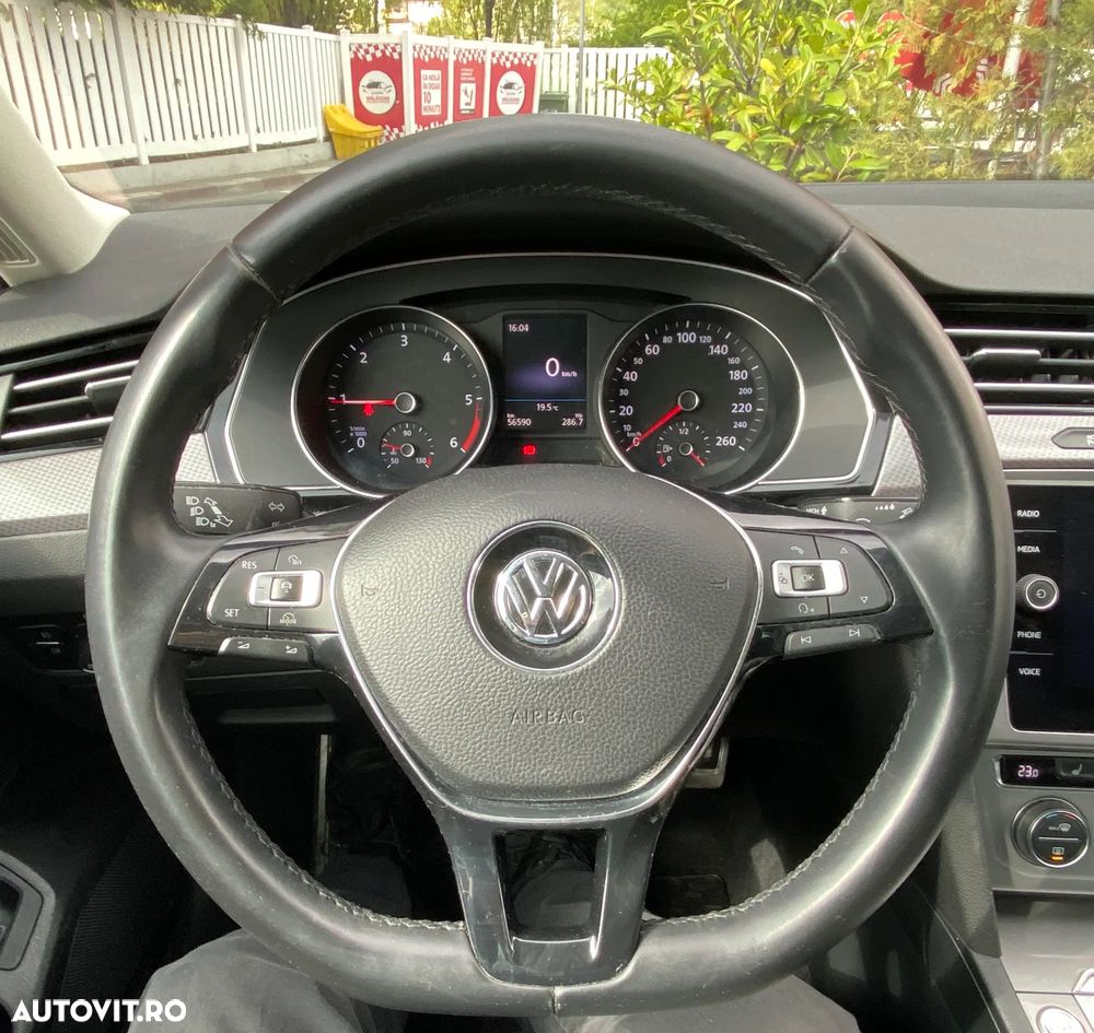 Volkswagen Passat Alltrack 2.0 TDI 4Motion - 9