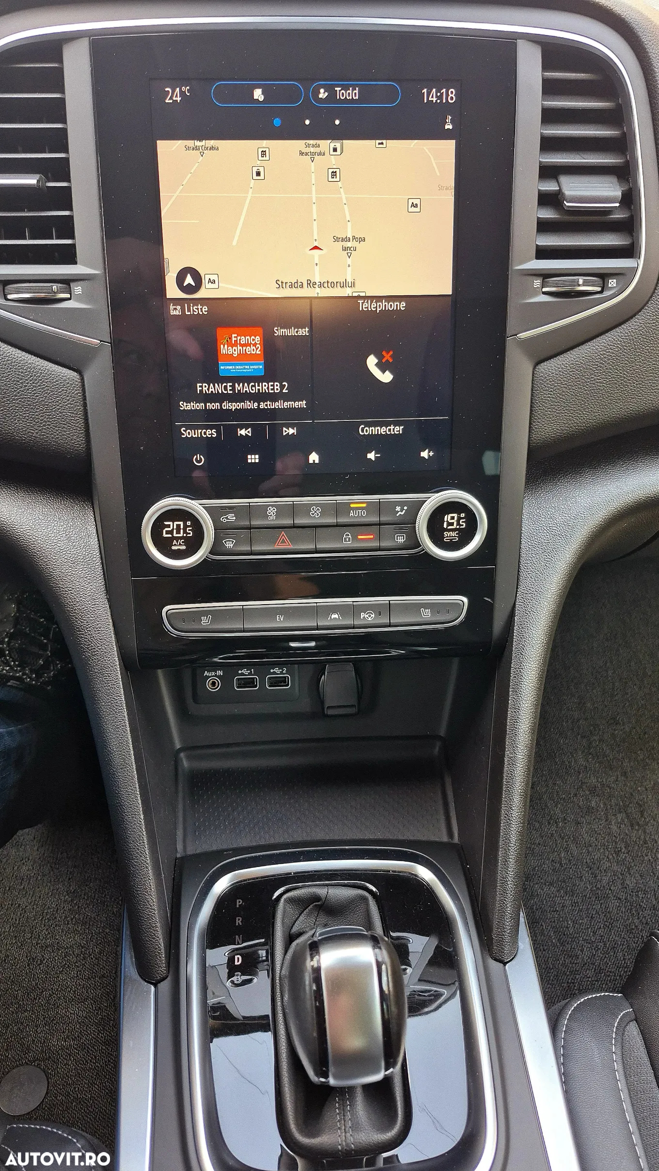 Renault Megane Grandtour E-TECH Plug-in 160 INTENS - 32