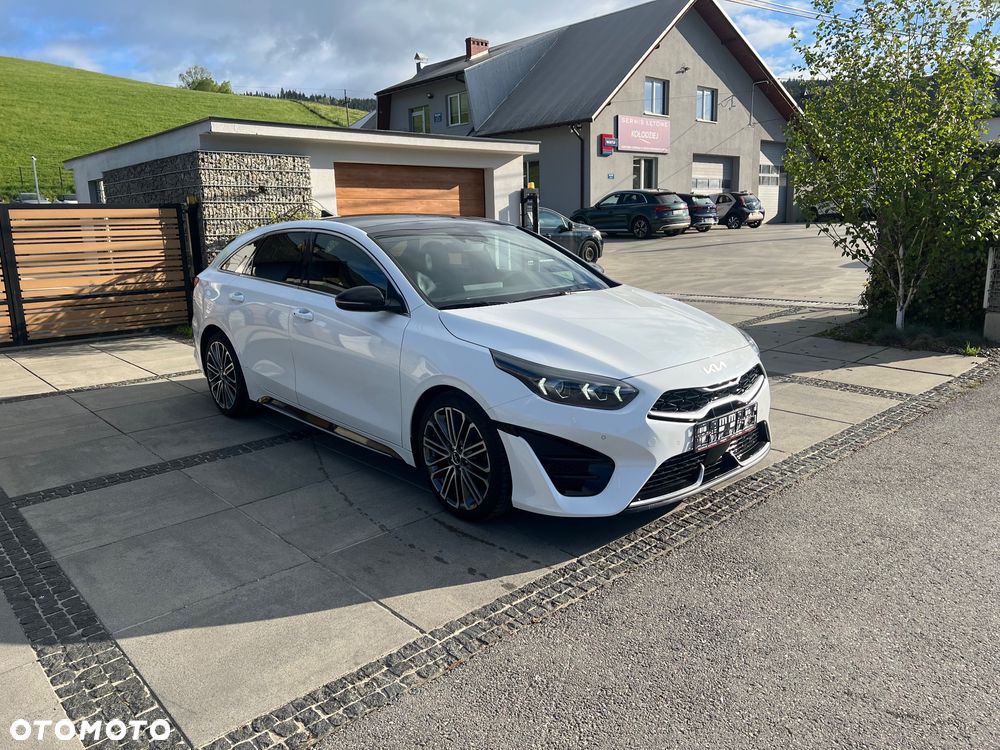 Kia ProCeed 1.5 T-GDI DCT7 OPF GT LINE - 3
