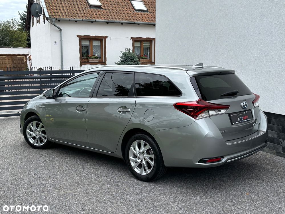 Toyota Auris 1.8 HSD Prestige NAVI - 20