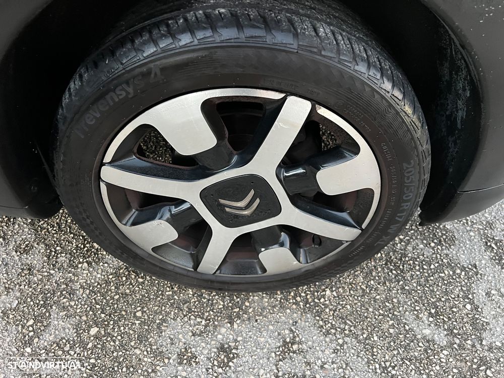 Citroën C4 Cactus 1.2 PureTech Shine - 13