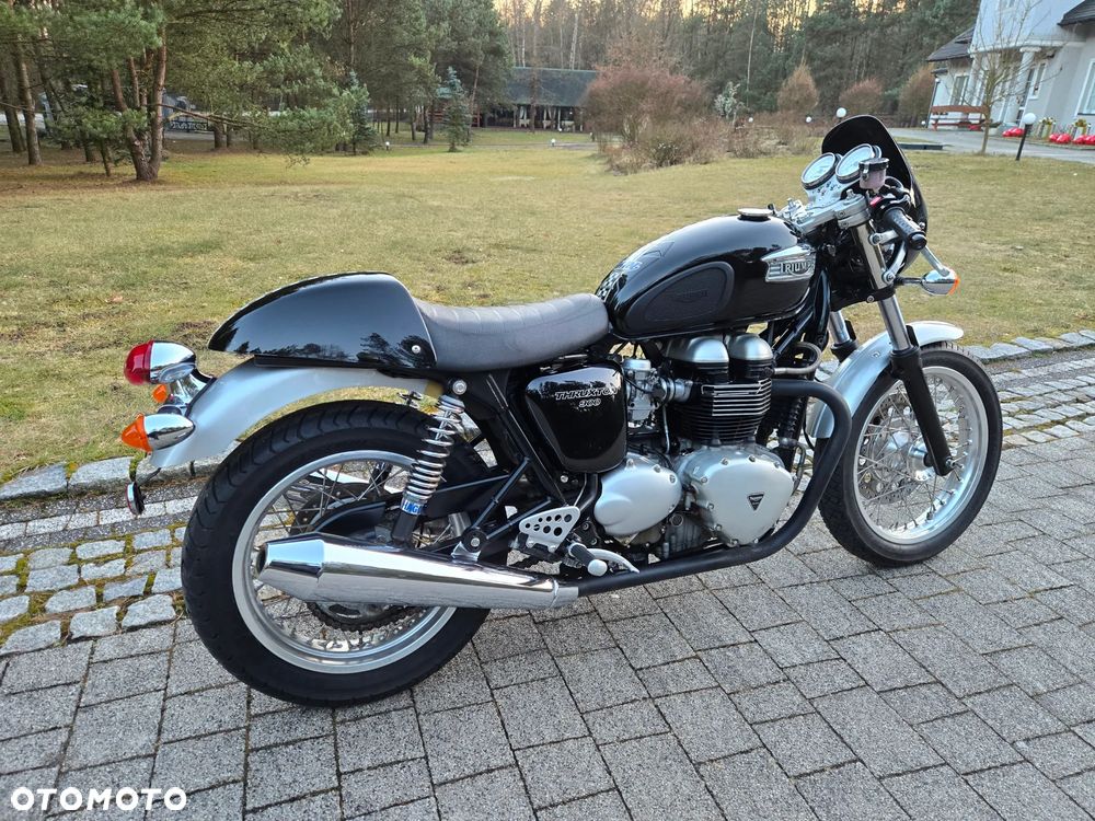 Triumph Thruxton - 18