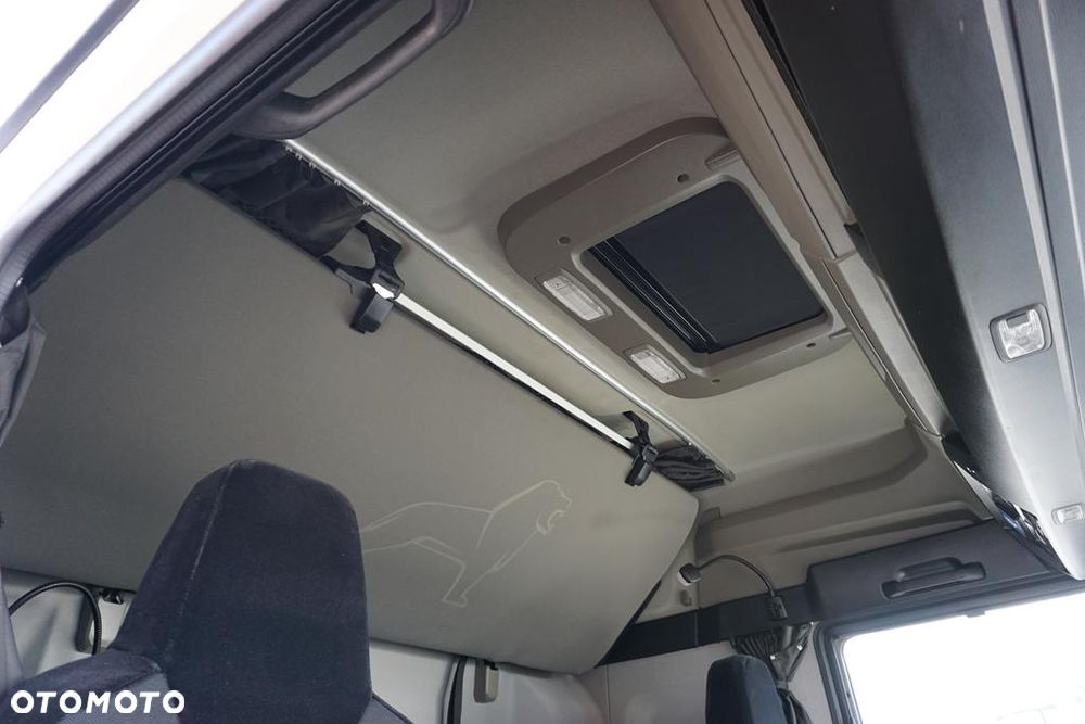 MAN TGX / 26.470 / E 6 / GM / HAKOWIEC HYVA / OŚ SKRĘTNA / RETARDER - 17