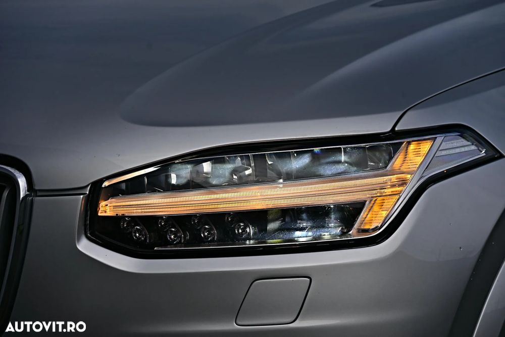 Volvo XC 90 T8 Twin Engine AWD Inscription - 34