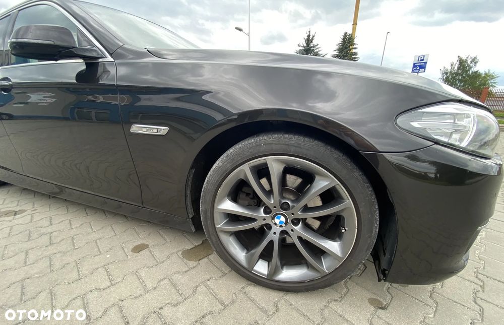 BMW Seria 5 520d Luxury Line - 8