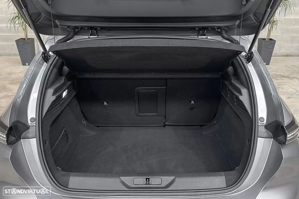 Peugeot 308 1.2 PureTech Allure EAT8 - 42