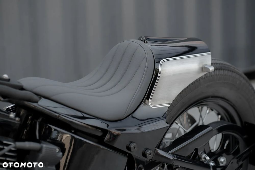 Harley-Davidson Softail Heritage Classic - 14