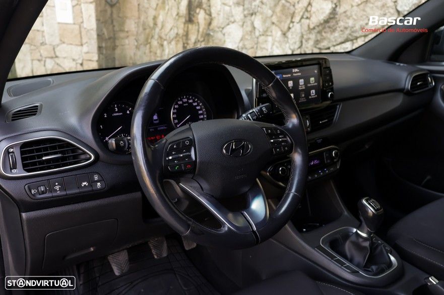 Hyundai i30 SW 1.6 CRDi Style+Navi - 16