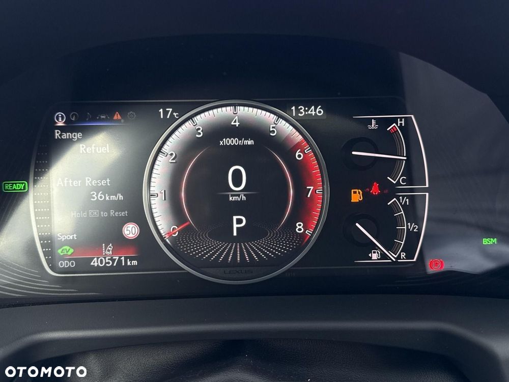 Lexus ES 300h Prestige - 14