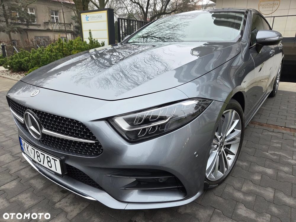Mercedes-Benz CLS 300 d 4Matic 9G-TRONIC AMG Line - 2