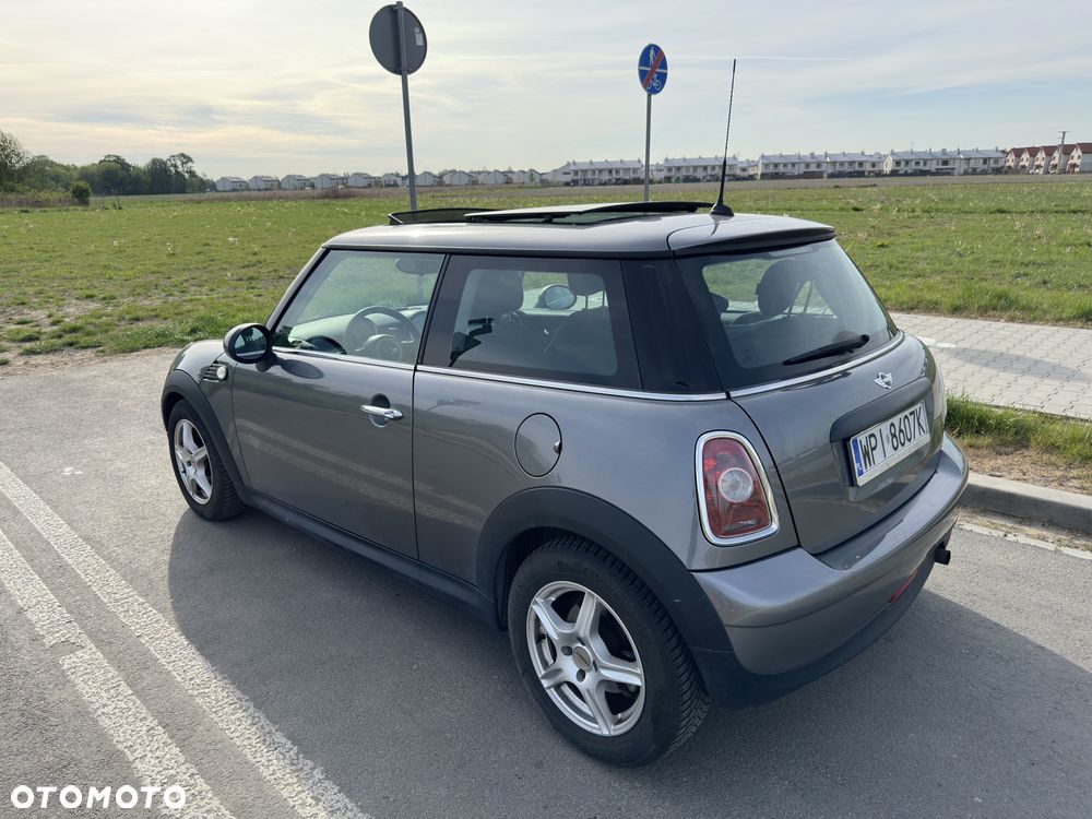 MINI ONE - 4