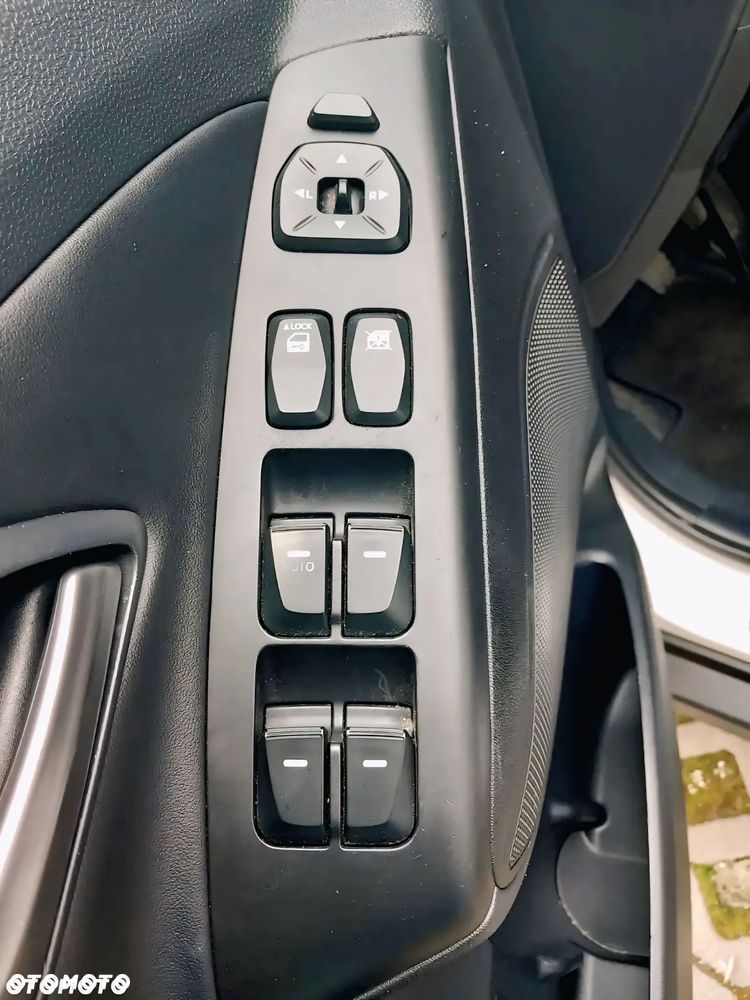 Hyundai ix35 - 21