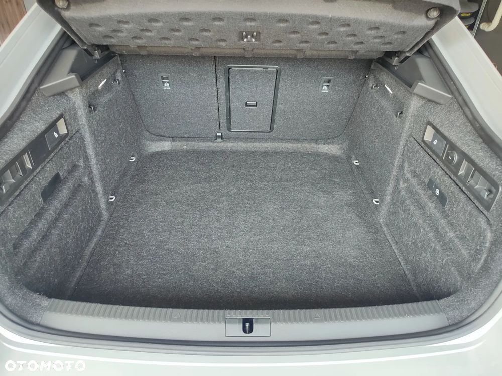 Skoda Superb 2.0 TDI SCR 4x4 Sportline DSG - 24