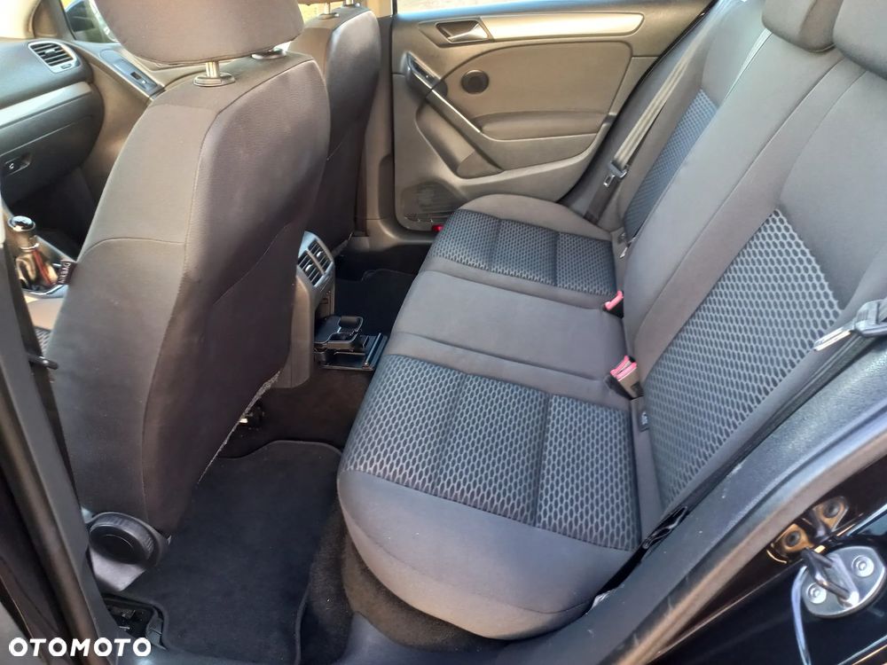 Volkswagen Golf - 15