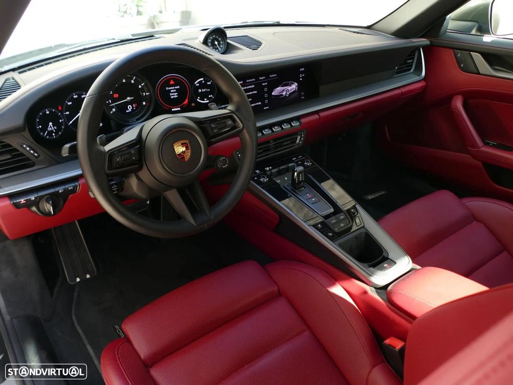 Porsche 911 (992) Carrera S PDK - 33
