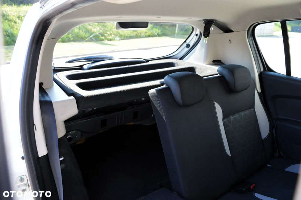 Dacia Sandero Stepway 1.5 dCi Laureate - 14