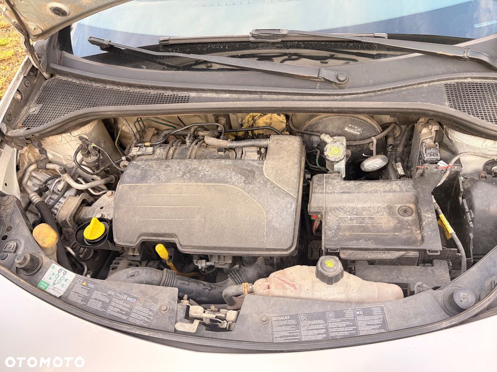 Renault Clio 1.2 16V Expression - 14