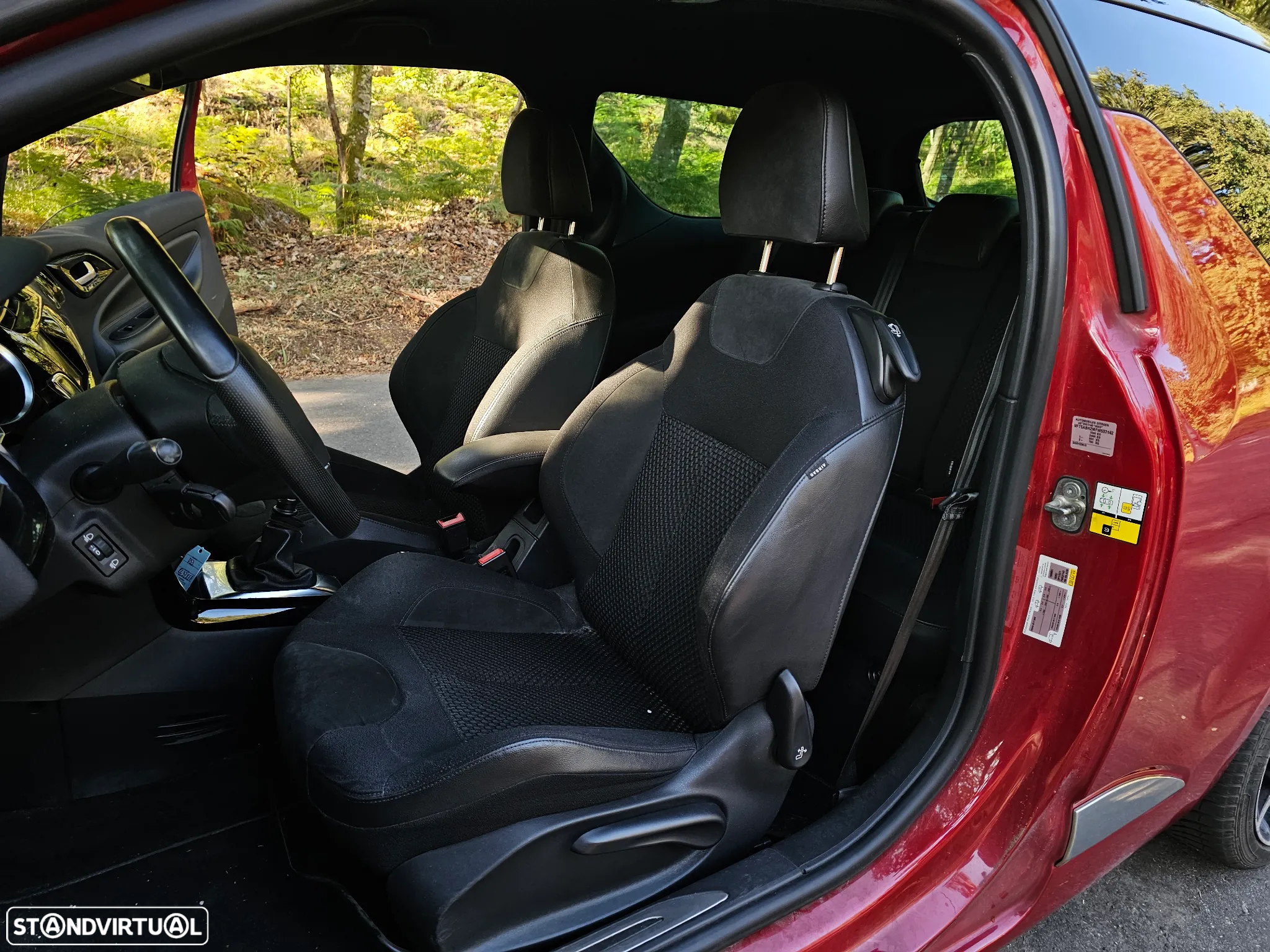 Citroën DS3 1.6 BlueHDi Sport Chic - 13
