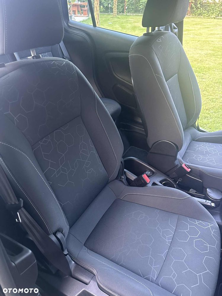 Ford B-MAX 1.4 Ambiente - 23