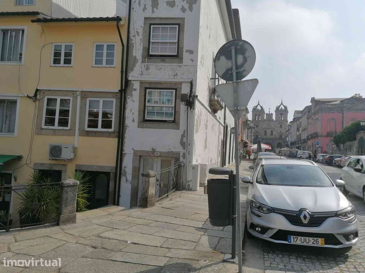 Prédio centro da cidade Braga. - Grande imagem: 2/19