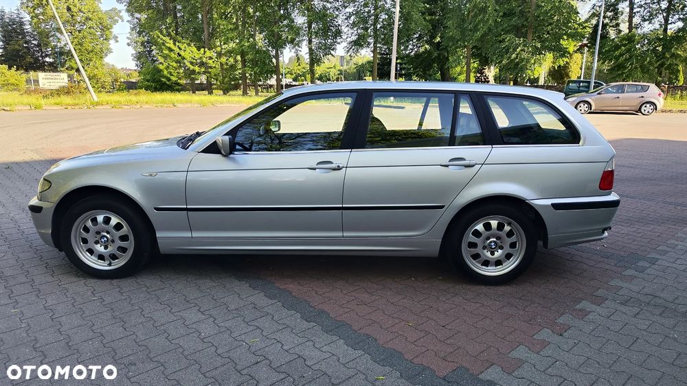 BMW Seria 3 320i Edition Lifestyle - 4