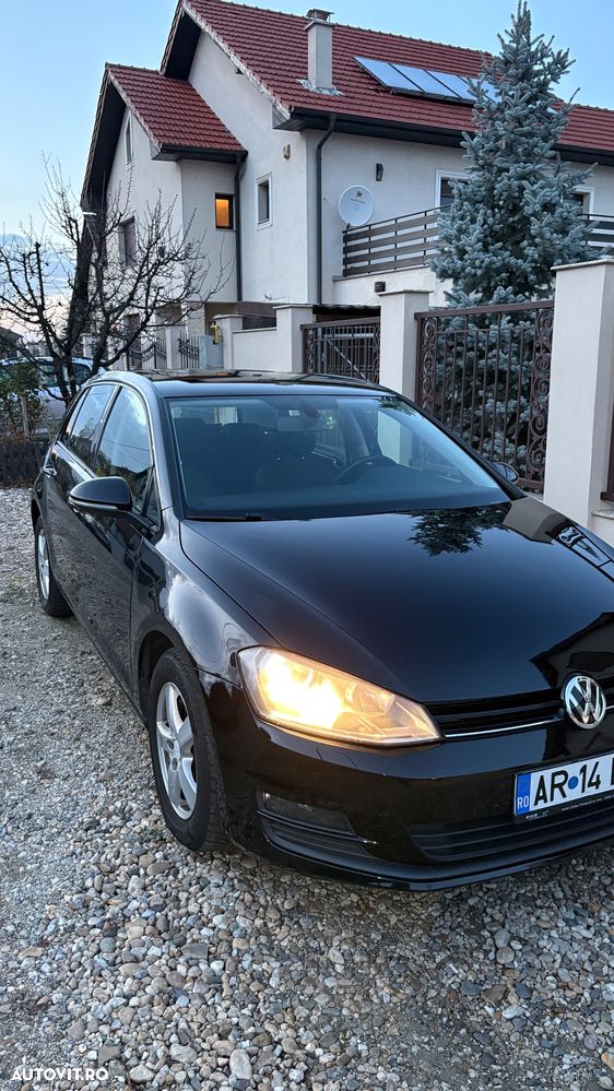 Volkswagen Golf - 30