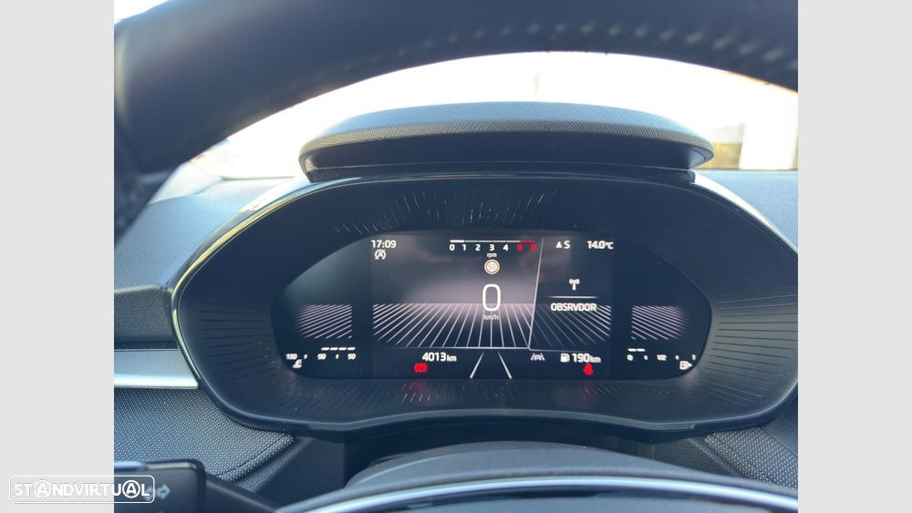 Skoda Fabia 1.0 TSI Selection — fotografia 10
