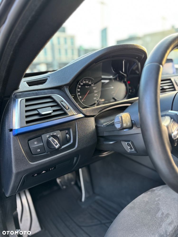 BMW Seria 4 420d xDrive M Sport - 32