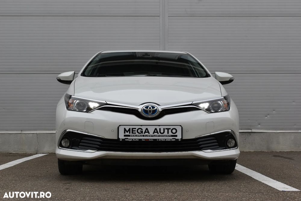 Toyota Auris 1.8 L VVT-i Hybrid Sol - 1