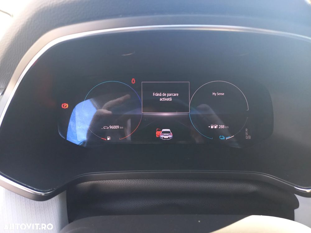 Renault Captur PHEV 160 Engineered - 18