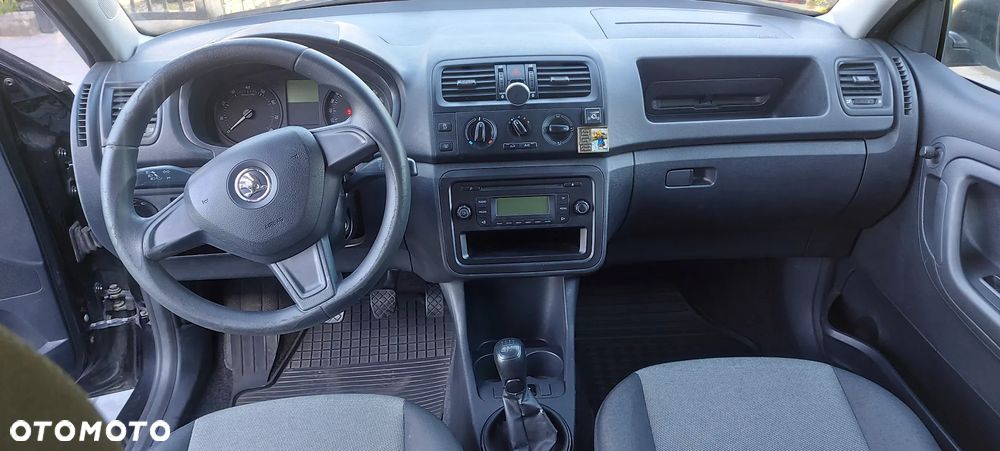 Skoda Fabia 1.4 16V Active - 16