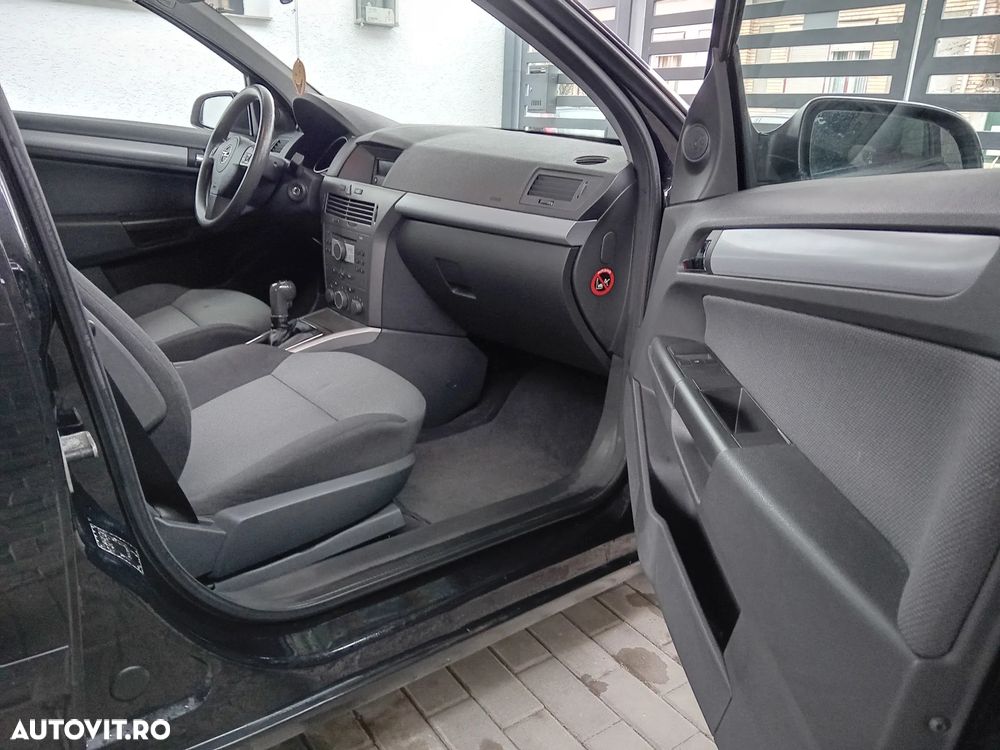 Opel Astra 1.9 CDTI DPF Edition Plus - 7