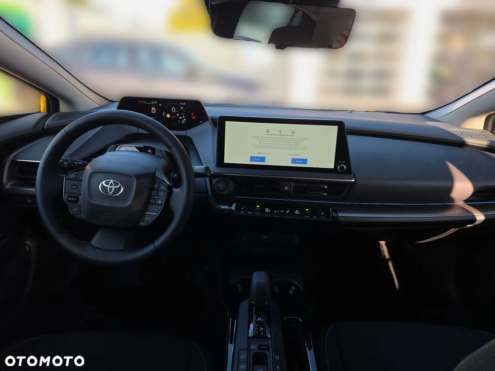 Toyota Prius - 13