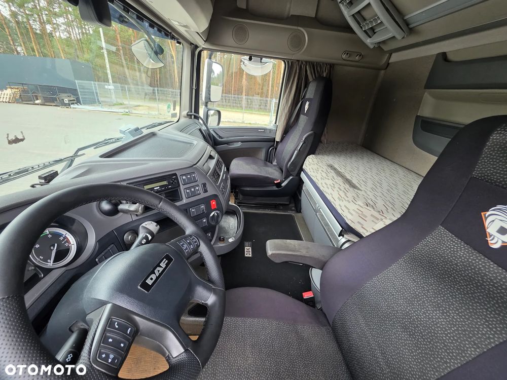 DAF XF 460 Super Space Cab Low Deck Mega/Standard siodło podnoszone - 23