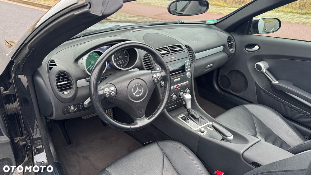 Mercedes-Benz SLK - 12